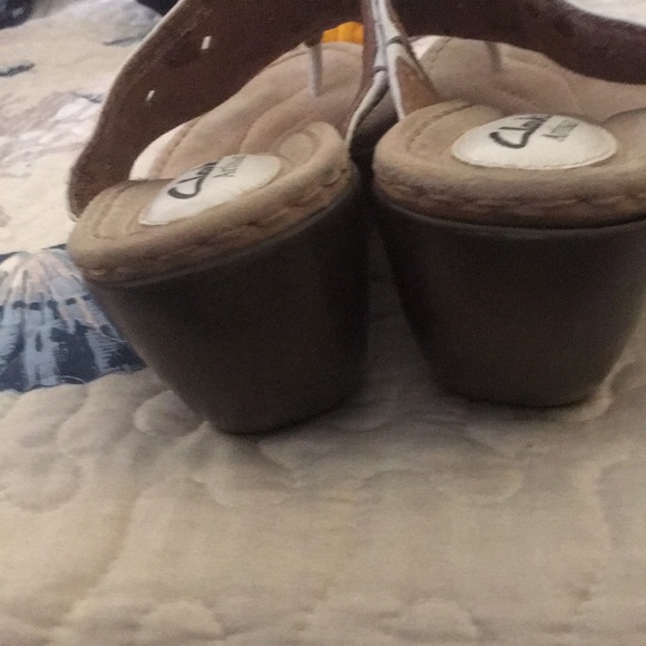 Sandals - Picture 4 of 5